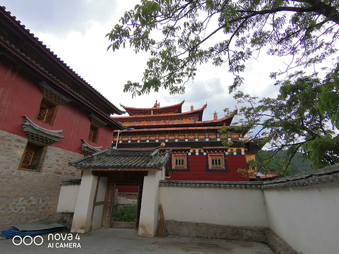 迪庆旅游景点图片