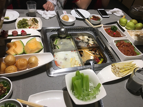 海底捞(友谊路店)