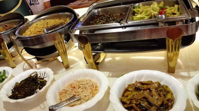 贵族世家牛排自助餐厅