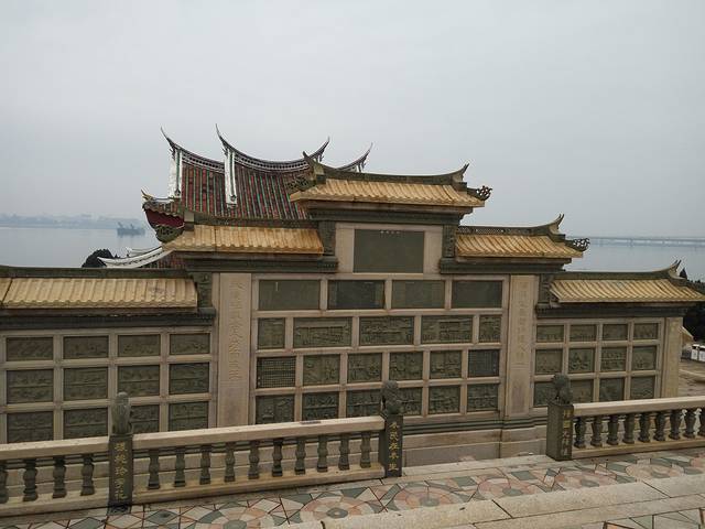 集美解放纪念碑