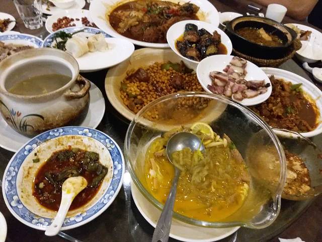 鼎记土灶酒店(香园街店)