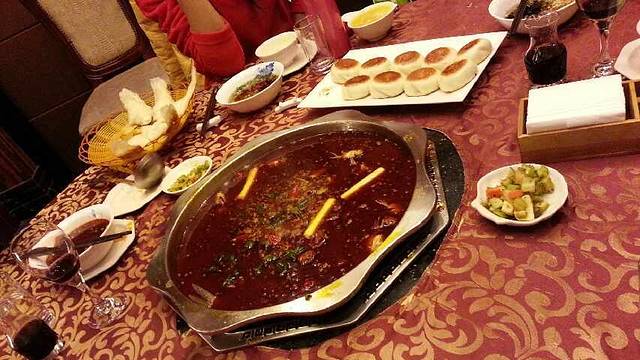 三江渔府(滨江路二段店)