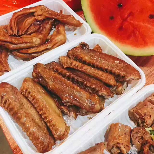 绝味鸭脖(仙葫店)