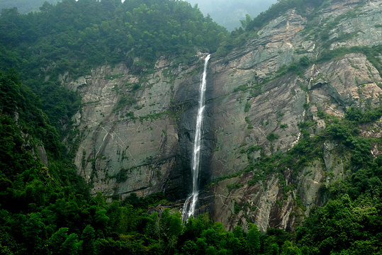 庐山-七彩瀑布旅游景点图片