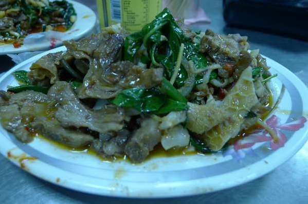 俩伯羊肉专卖店