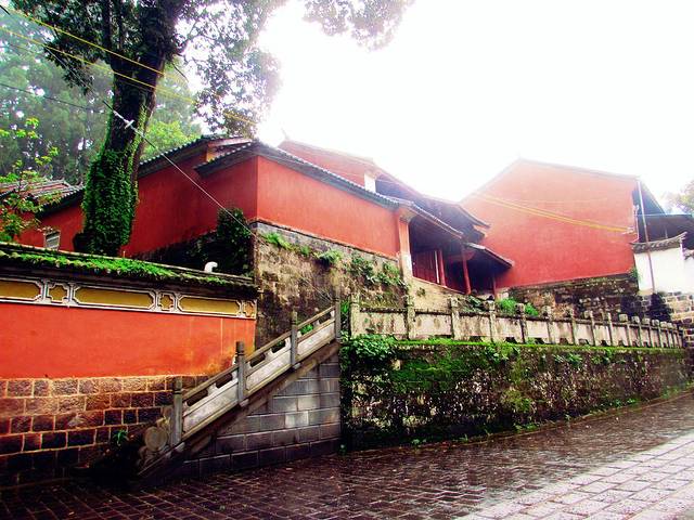 来凤山国家森林公园