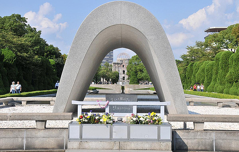 原子弹纪念碑的图片