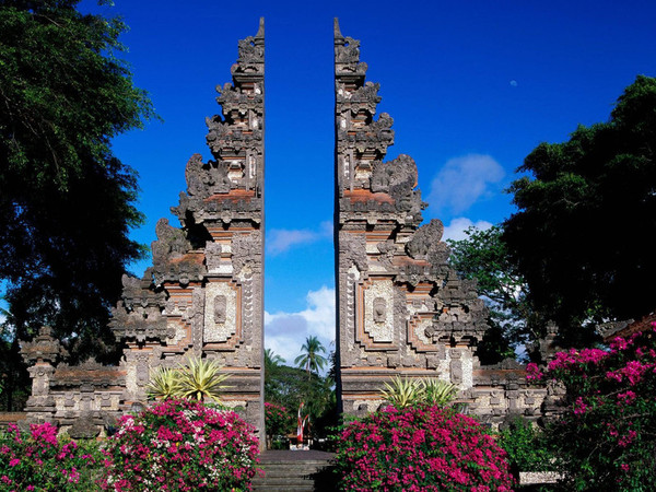 万隆地理博物馆