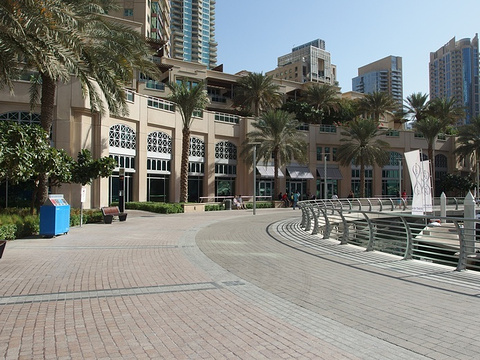 Dubai Marina Walk旅游景点图片