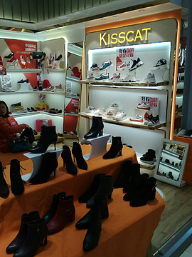 KISSCAT(百联奥莱店)