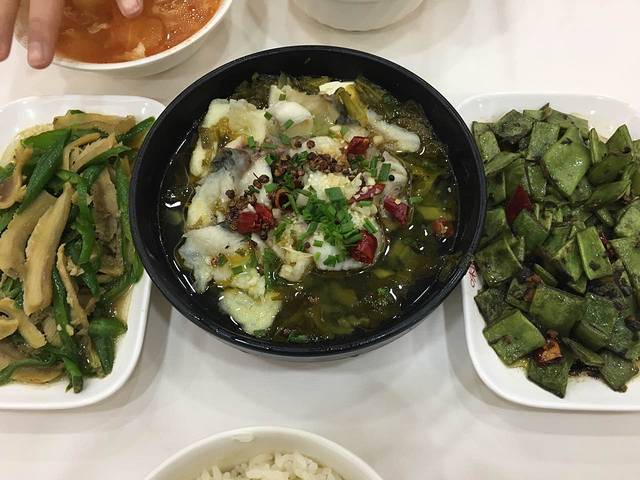 味鼎香(利津路店)