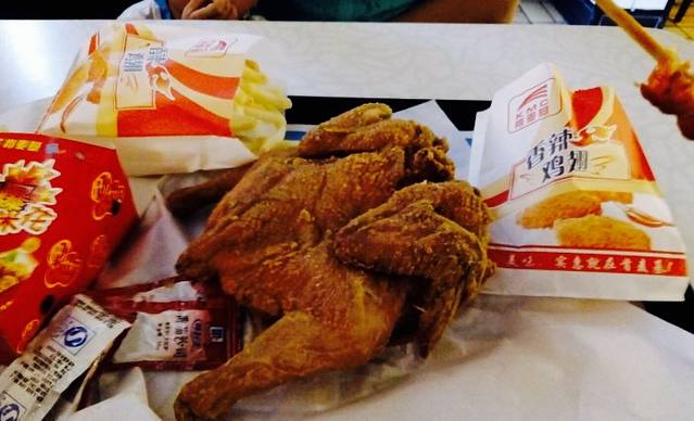 肯麦基(陆川百汇店)