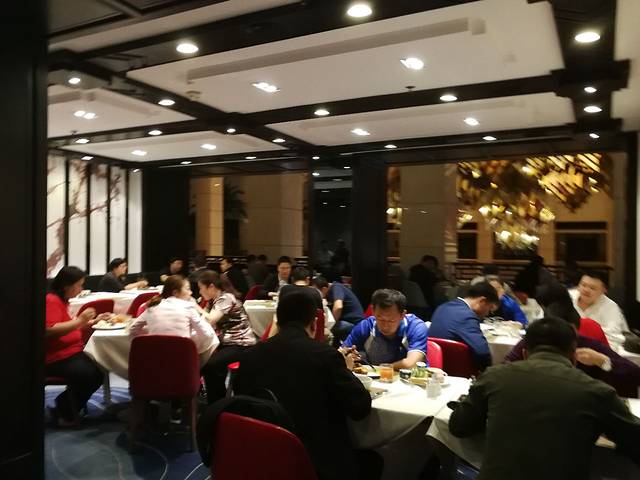 西苑饭店蓬莱春餐厅