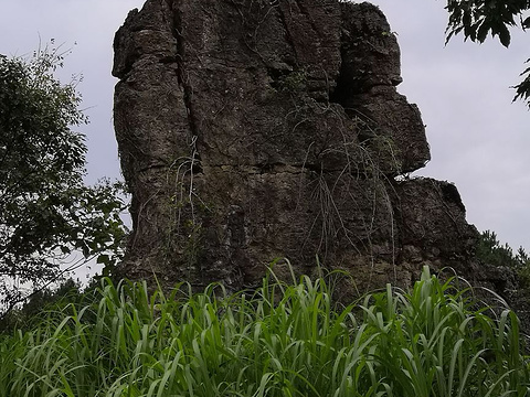 石龙寨旅游景点图片