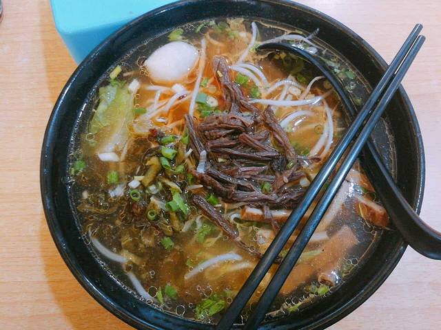 南汤北面(万宝店)