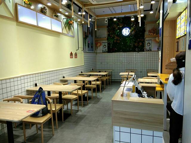 风度南路步行街