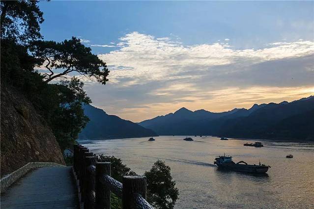 羚羊峡古栈道森林公园