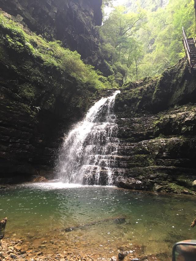 养马峡银杏山庄《红房子》