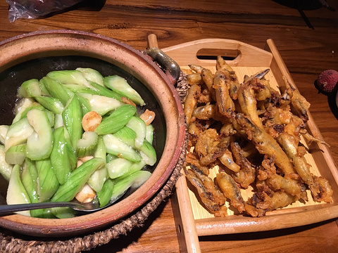 金筷子饺子城旅游景点图片