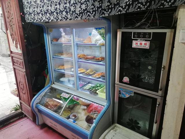 阿咪乃·清真烤鱼·干锅牛肉·这家好吃呢