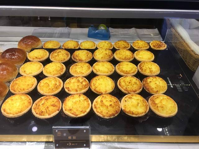 龙城西点(五菱店)