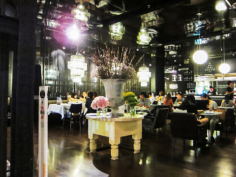 Another Hound Cafe (Siam Paragon)旅游景点图片