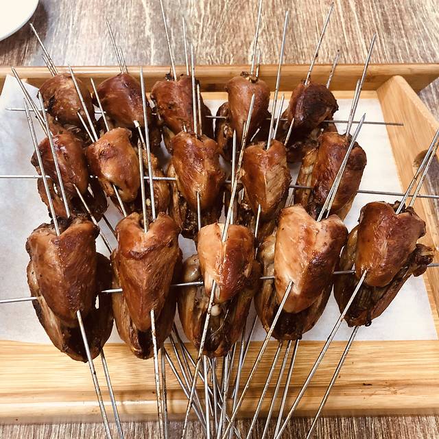 李二嫂伊通特色烧鹌鹑