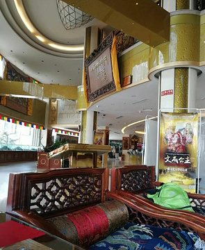 西藏民族饭店餐厅的图片