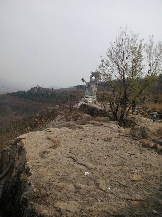 淄博沂源唐山佛雕文化园