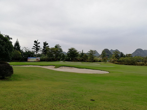 卧龙谷高尔夫球场图片