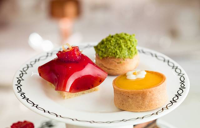 Sketch the Lecture Room & Library