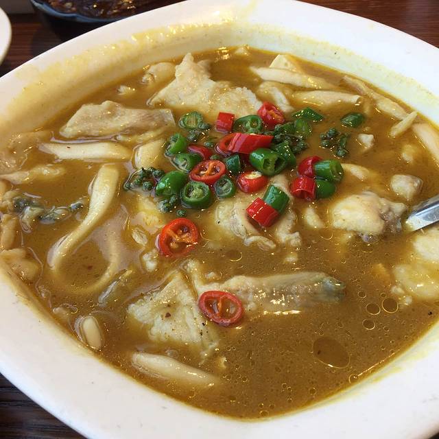 峨嵋小镇(万达店)