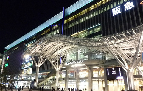 博多阪急百货的图片