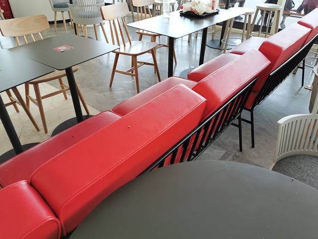 肯德基(张掖七彩丹霞店)