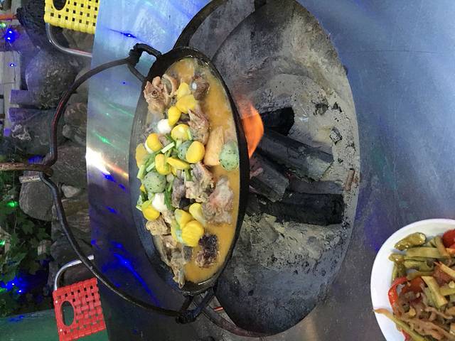 舒怡农庄农家土菜吊锅