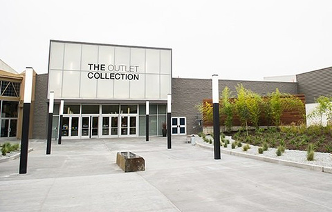 The Outlet Collection Seattle