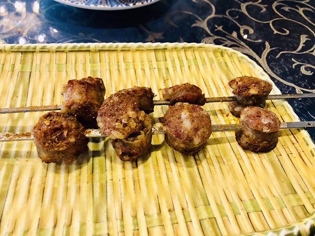 乡村馕坑肉·烧烤·新疆菜·本地人更爱吃(阿勒泰首店)