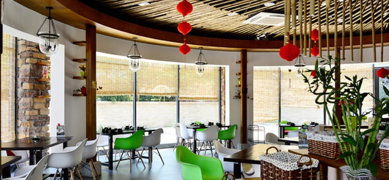 芊草园椰子鸡火锅餐厅旅游景点图片