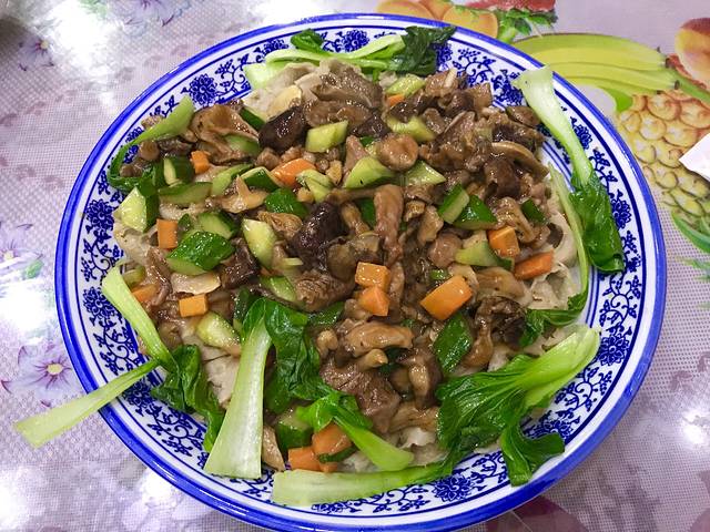 鑫鑫莜面大全(缙骅苑店)