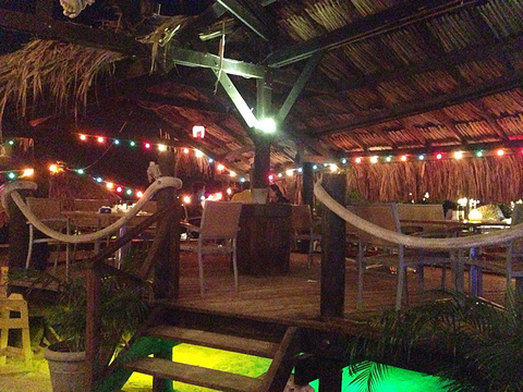 Pirate Bay Beach Bar and Restaurant