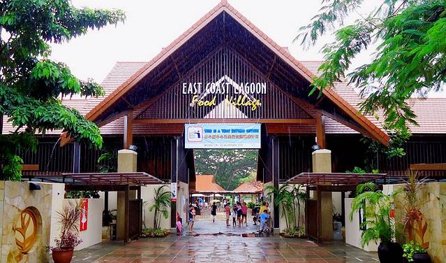 东海岸人工湖美食村