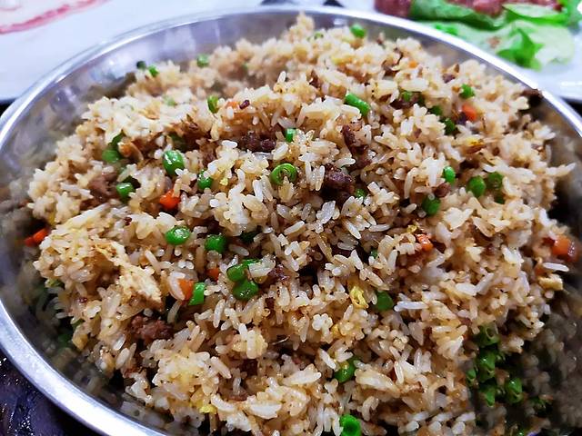 霄乡饭店·温三爷牛世家