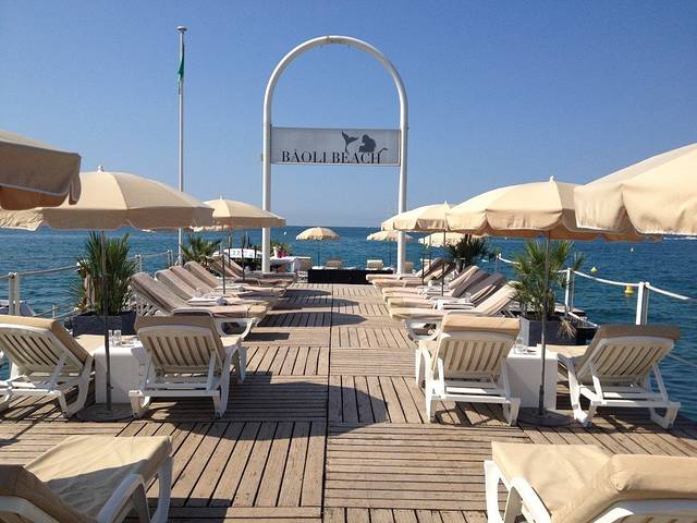 Baoli Beach Restaurant