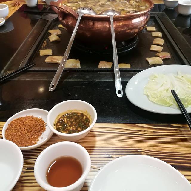 荷花庭院菌子印象餐厅