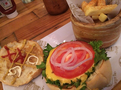 La Placita Burger Bar旅游景点图片