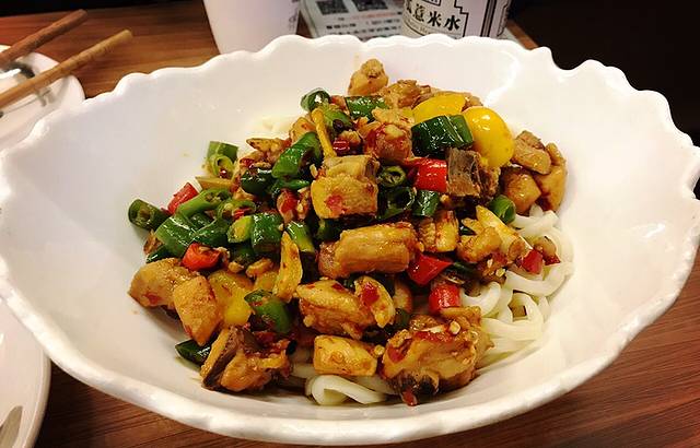 椒鸣椒麻小馆·创始店HALAL(五道口店)