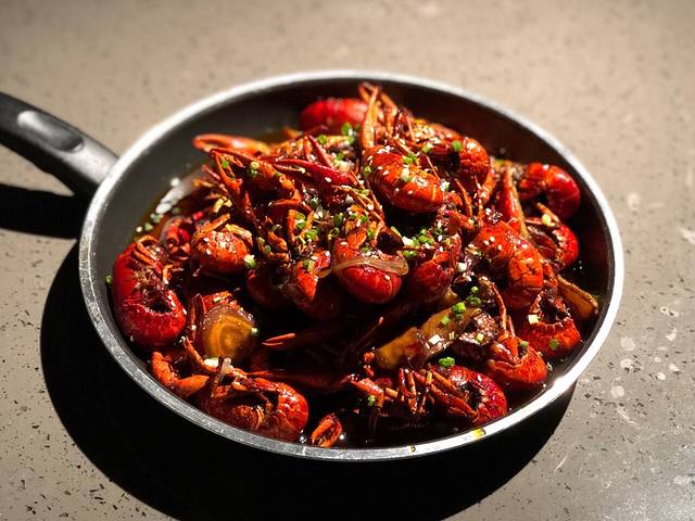 一棠龙虾(日月光中心广场店)