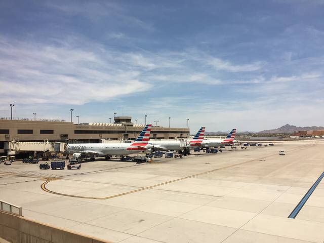 菲尼克斯天港国际机场
