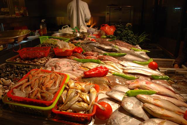 沈家门海鲜夜排档39-40号