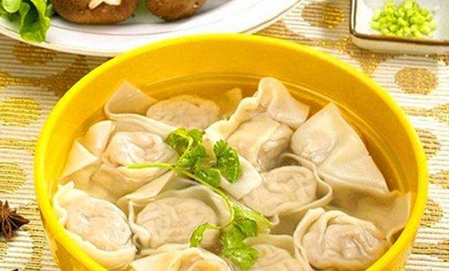 三宝馄饨(远洋城店)